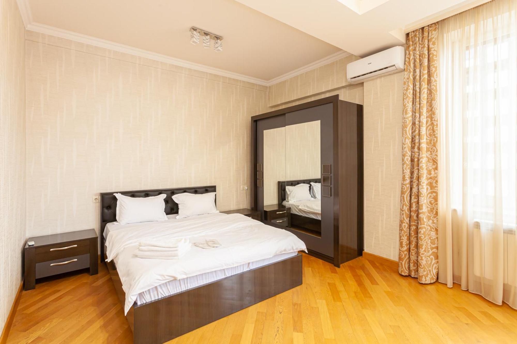 Stay Inn Apartments At Buzand 13 Street Jereván Kültér fotó