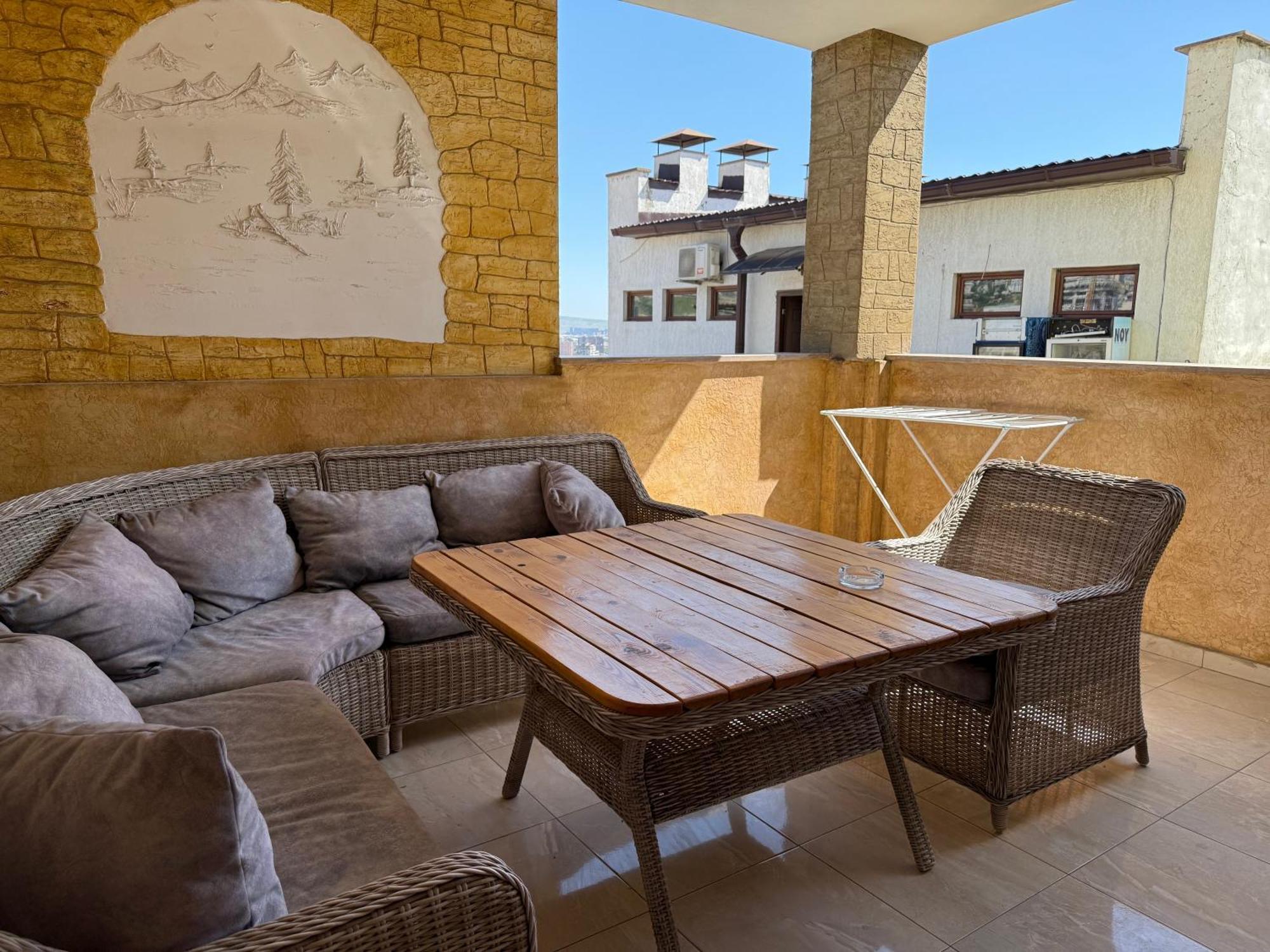 Stay Inn Apartments At Buzand 13 Street Jereván Kültér fotó