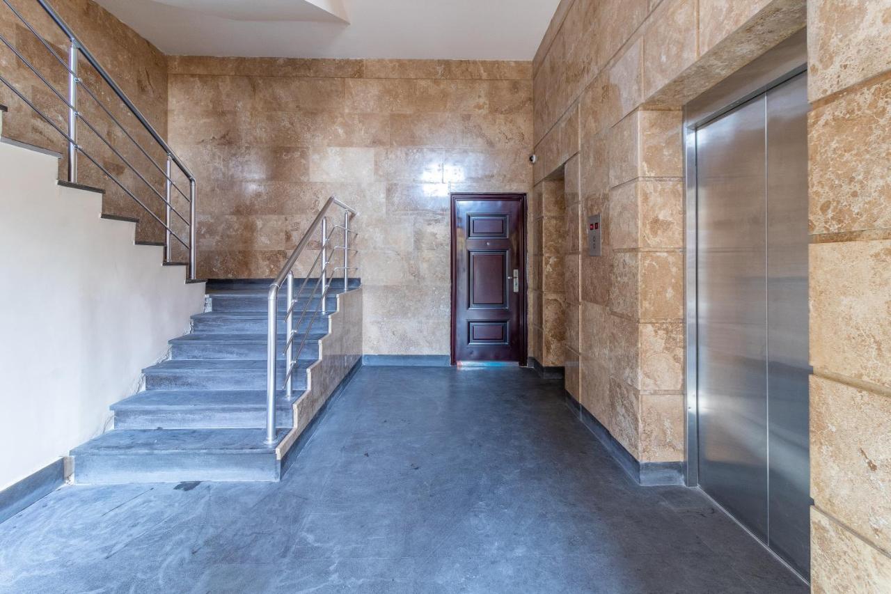 Stay Inn Apartments At Buzand 13 Street Jereván Kültér fotó