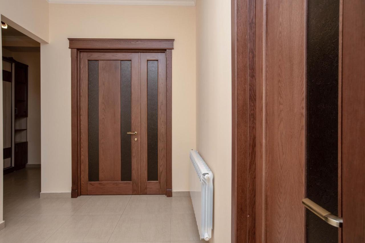 Stay Inn Apartments At Buzand 13 Street Jereván Kültér fotó